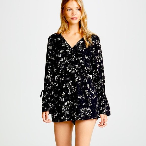 cupcakes & cashmere Pants - SOLD!!! REVOLVE | Cupcakes & Cashmere Boho Long Sleeve Romper
